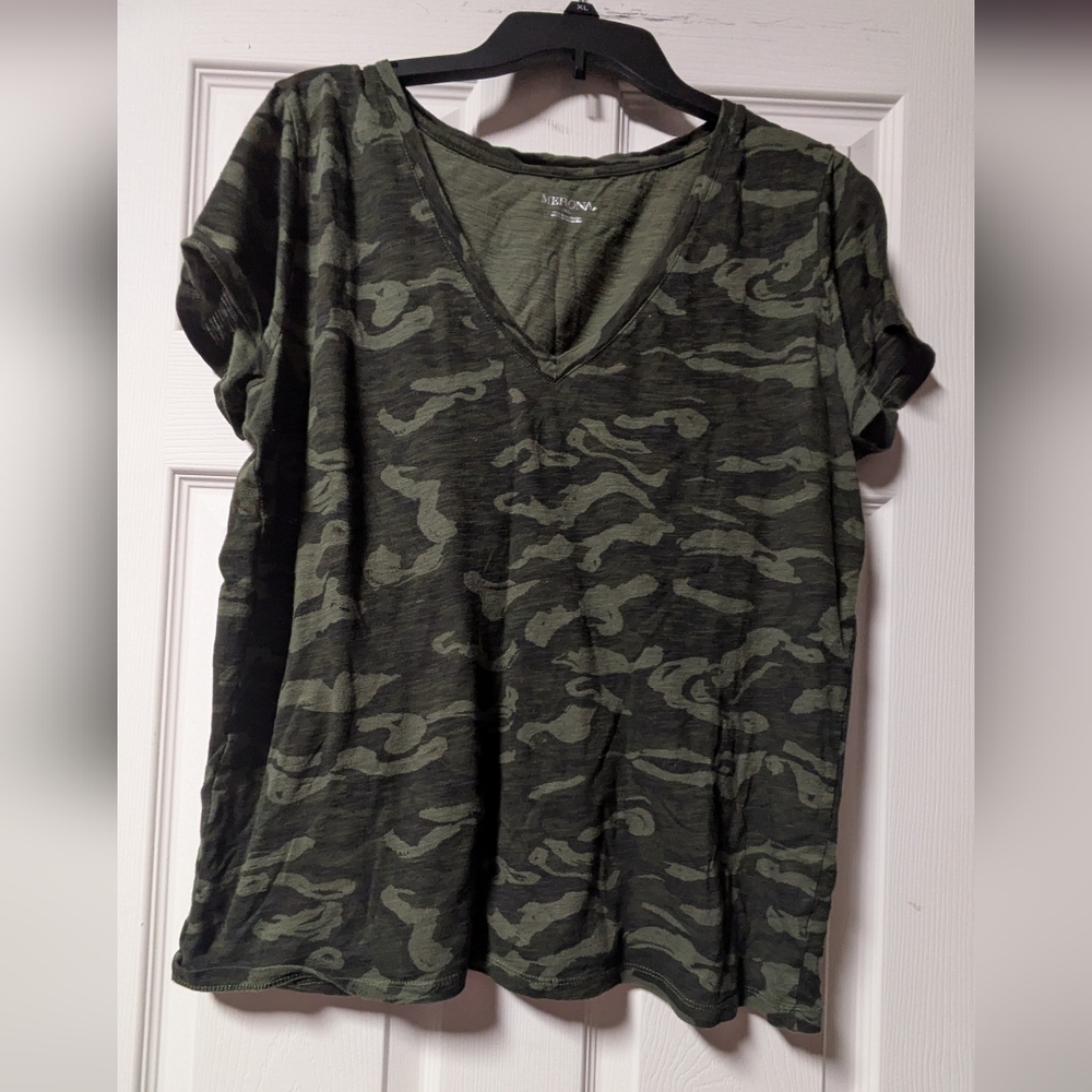 Merona Green Camo V-Neck Tee